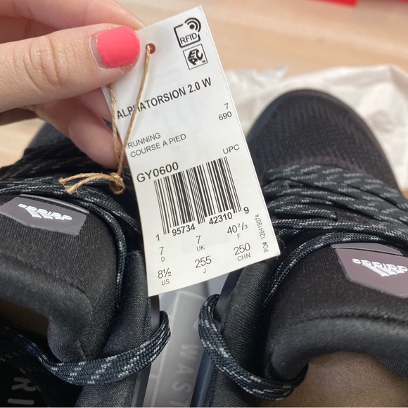 adidas | Shoes | Adidas Alphatorsion 2 Black White 2022 Running Sneakers Gy0600 Size 8 And 85 